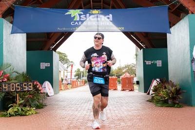 Finish line photo 274