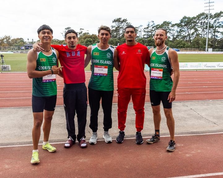 Cook Islands athletes with fellow competitors