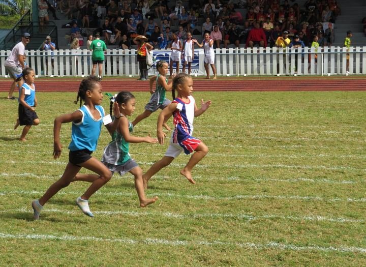 Junior sprint on the grass on day two