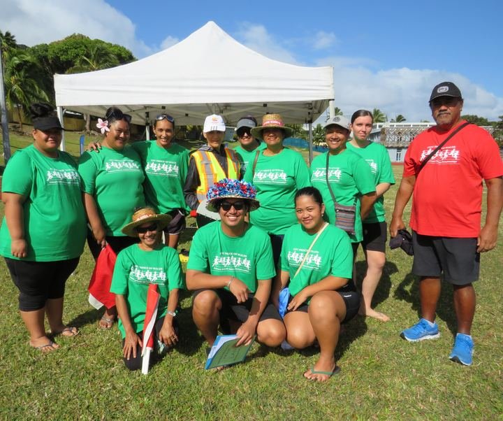 The volunteer crew
