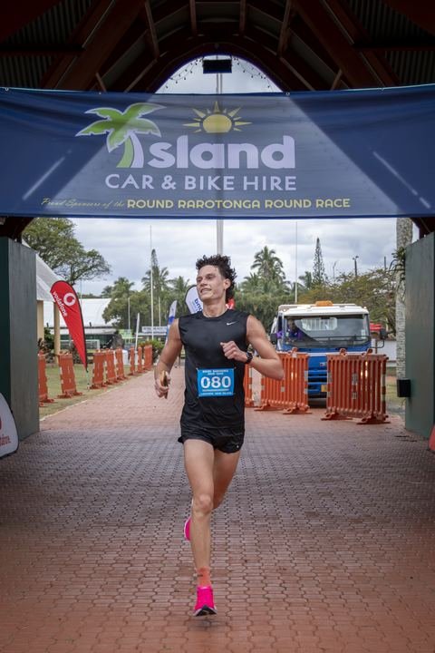 Jayden Ivaka Hunter, bib 80, on his way to winning the 31km run